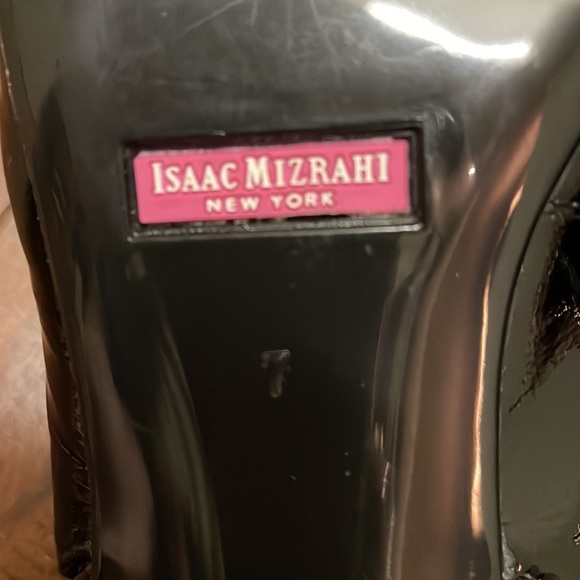 Isaac Mizrahi black patent kitten heel - Picture 5 of 8
